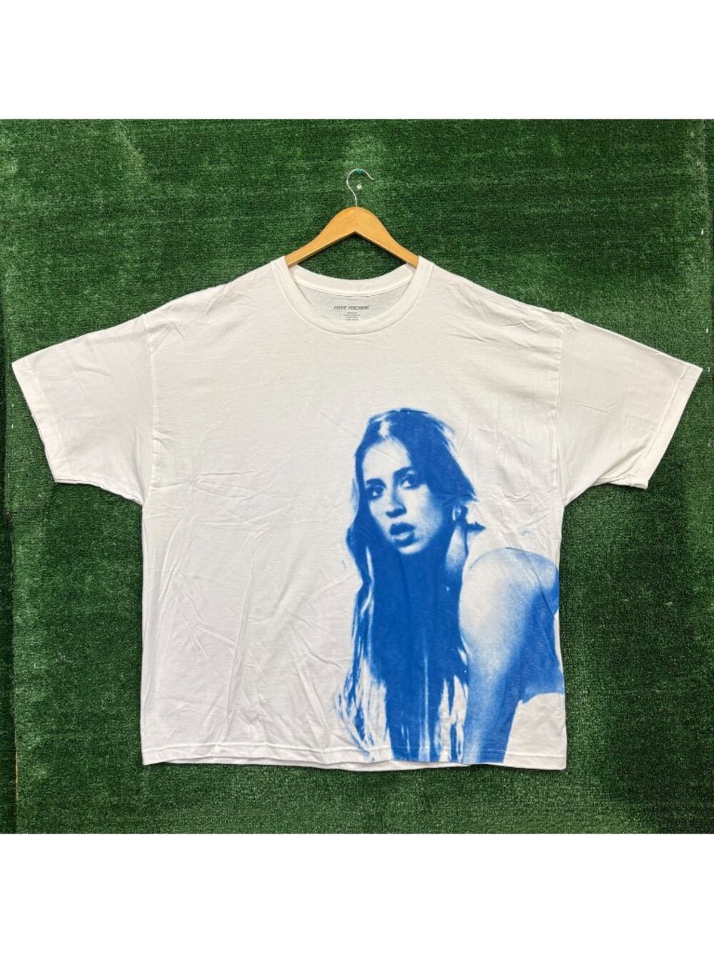 Tate McRae Miss Possessive Tour T-Shirt Size 2XL